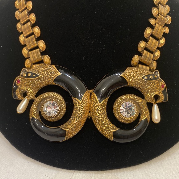 Vintage Jewelry - Vintage Alexis Kirk Enamel Lion’s Head Choker Set